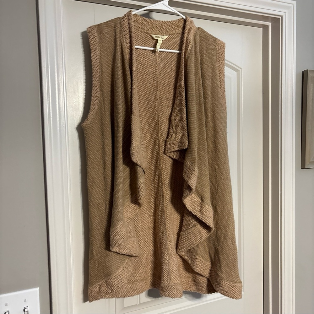 Matilda Jane size Medium Women’s Sooner Or Later Open Front Sweater Vest